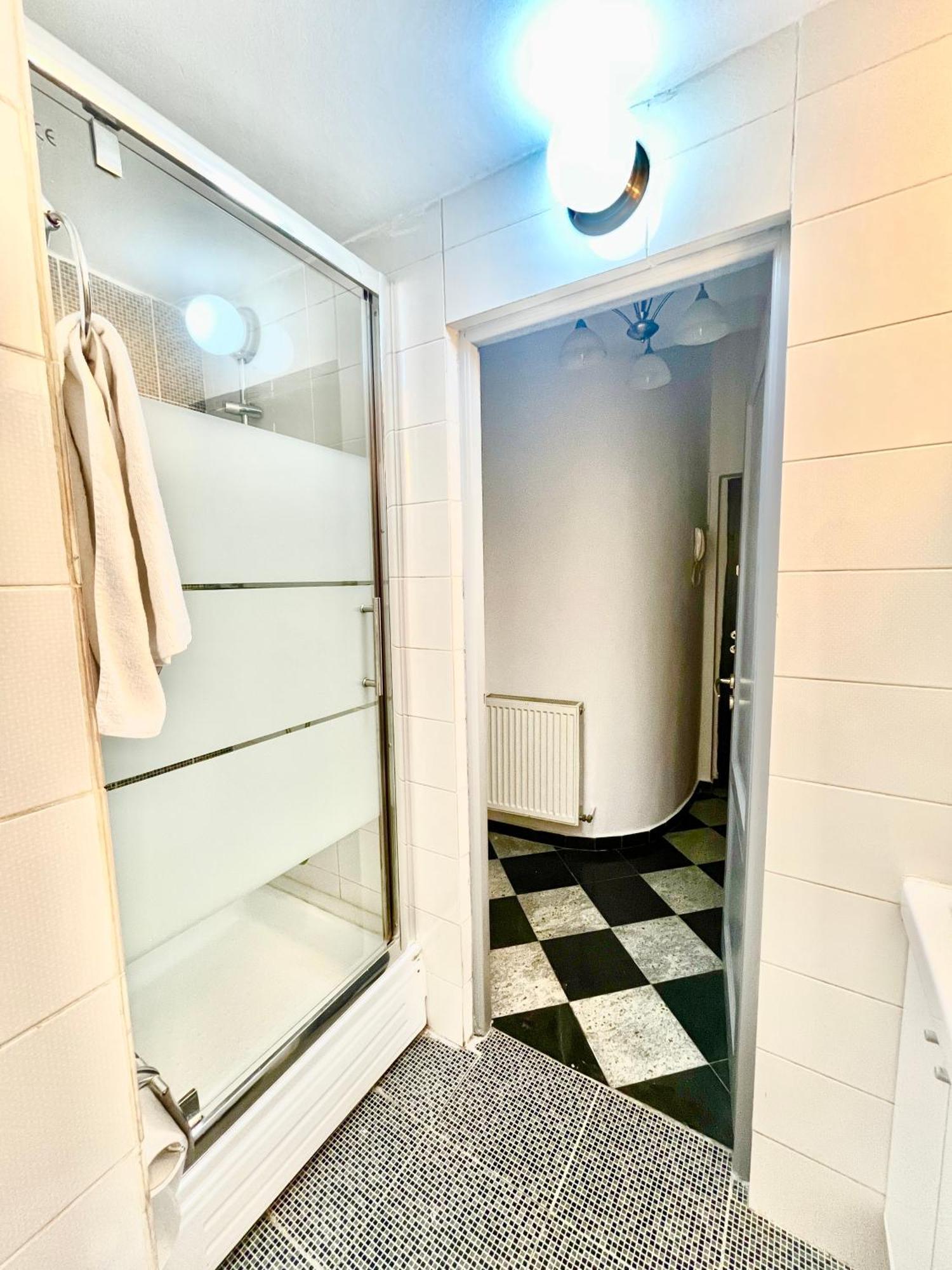 Victoriei Spacious Studio Bucureşti Eksteriør bilde